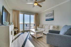 1104 West 3 Bedrooms including 2 King Bedrooms and Custom Room